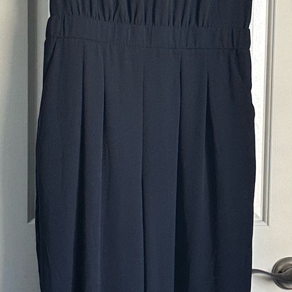 Chic Black Sleeveless Jumpsuit - Picture 4 of 6